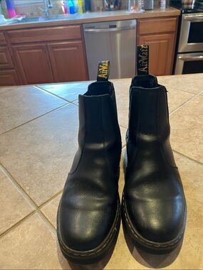 Dr. Martens Black Leather Chukka Boots